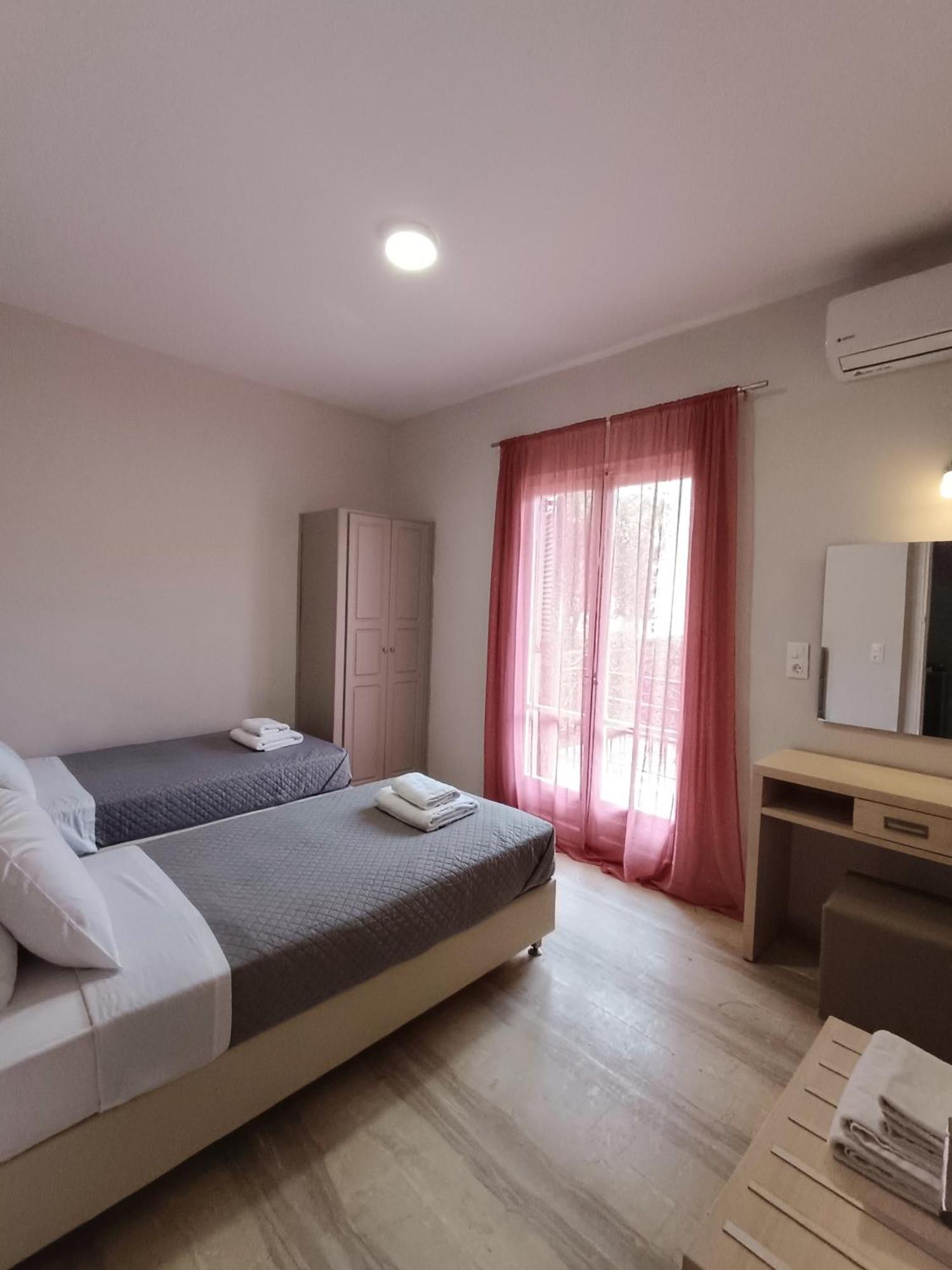 Dora'S Apartments Kavos Exterior photo